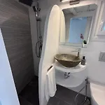 Inside Paros بيت للعطل ناوسا