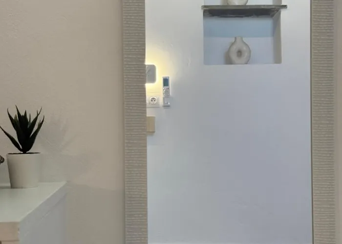 Inside Paros Tatil Evi *